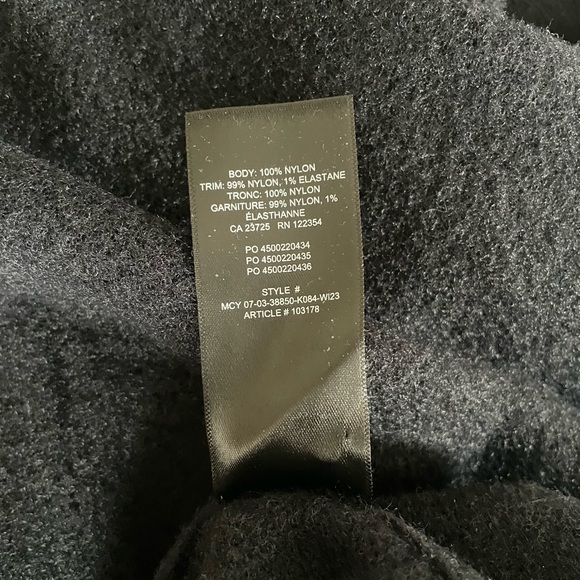 Wilfred Free by Aritzia Black Hush Knit Gingko Crew Sweater - Picture 2 of 7